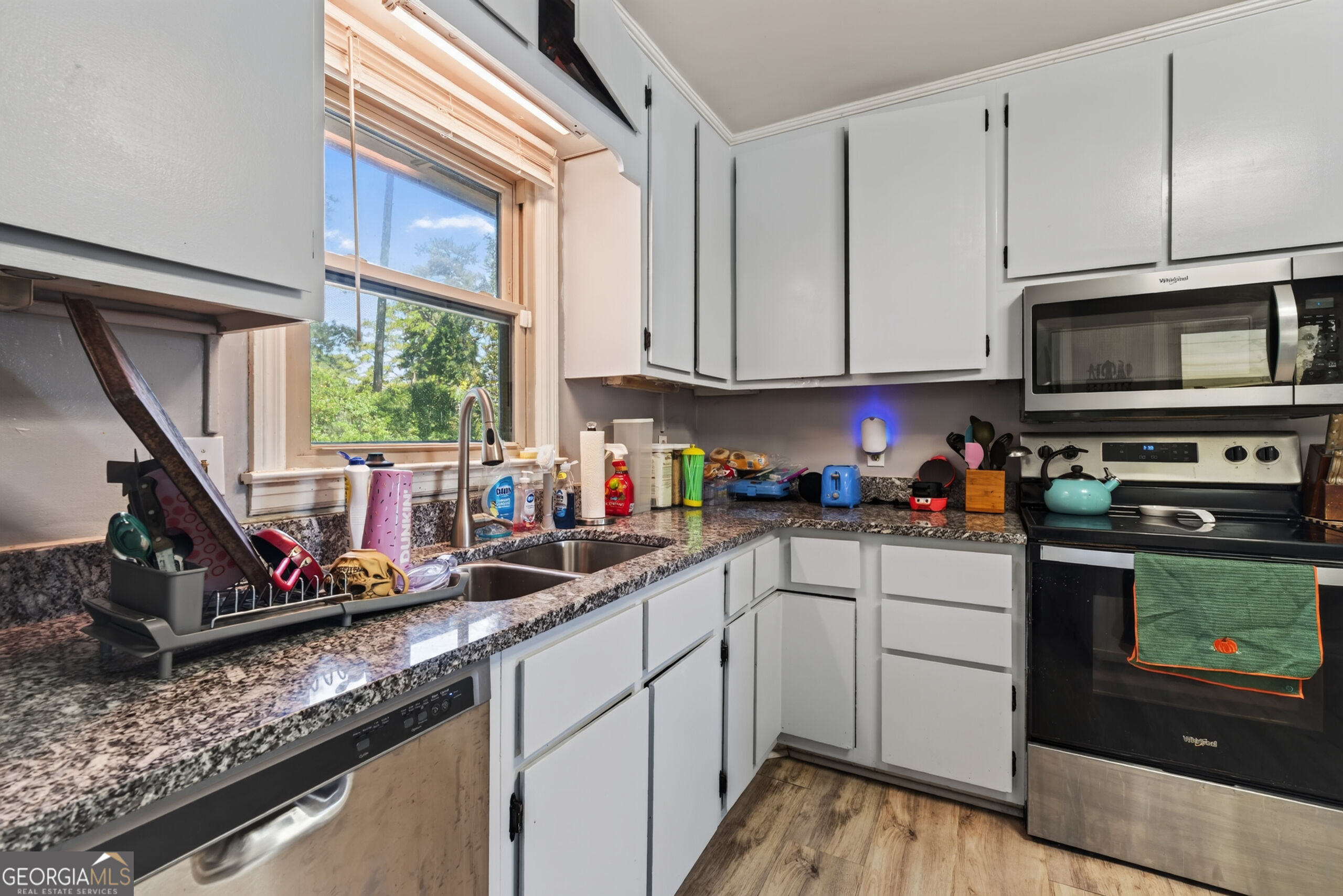 720 Forest Ridge Drive W Property Photo 11