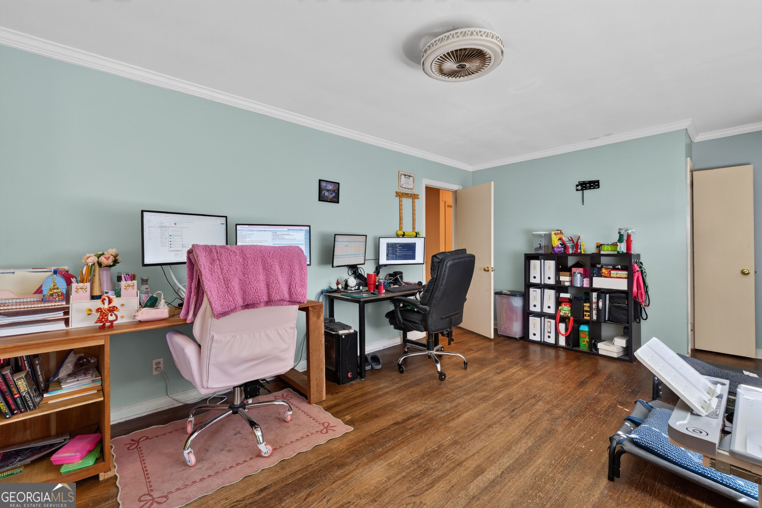 720 Forest Ridge Drive W Property Photo 18