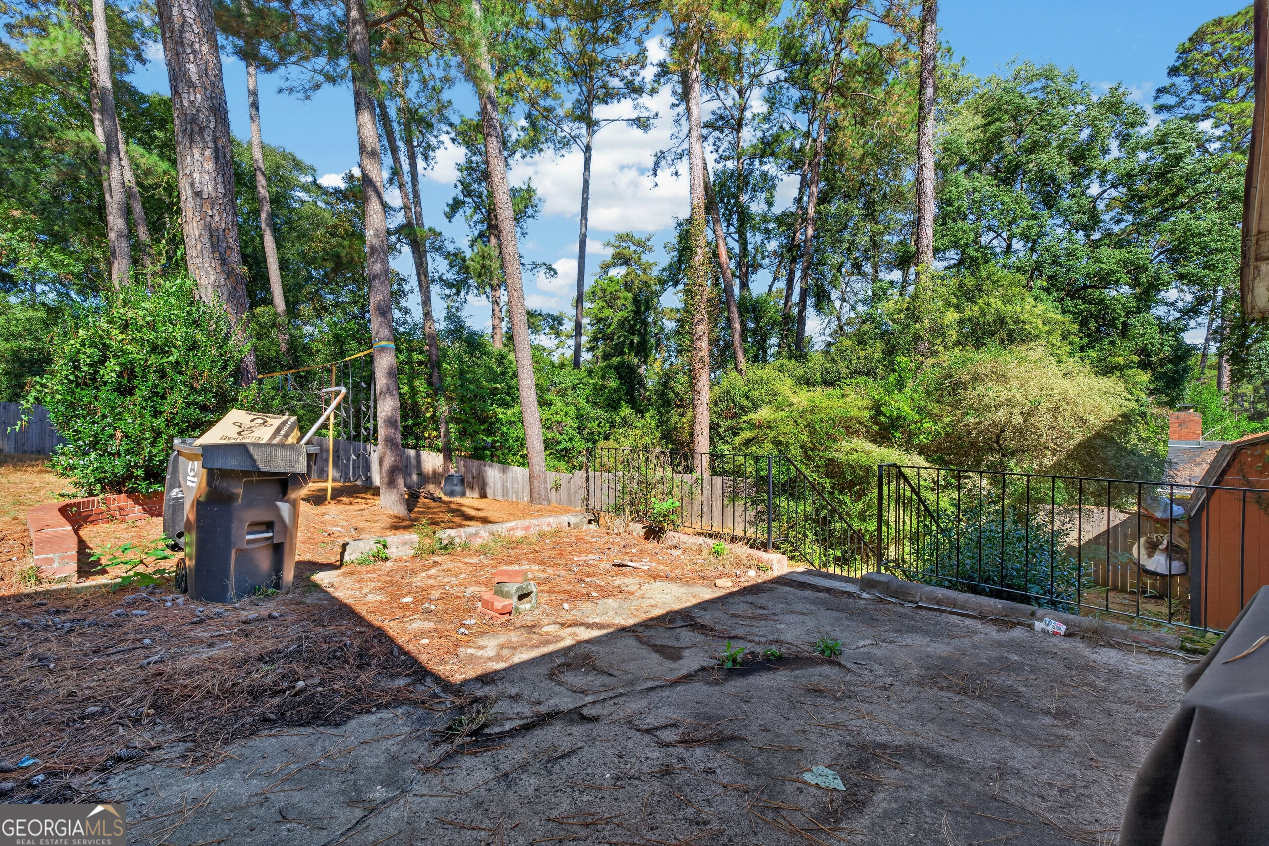 720 Forest Ridge Drive W Property Photo 39
