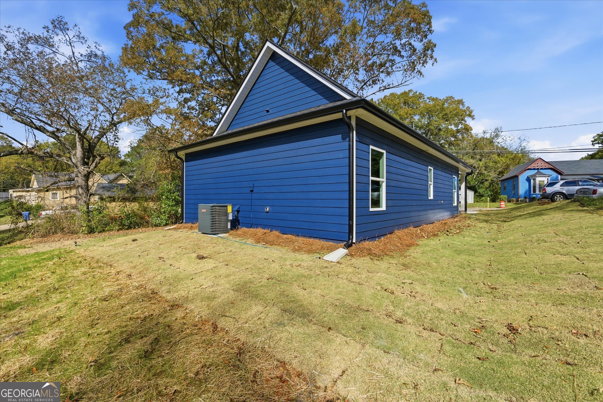 654 King Street Property Photo 28