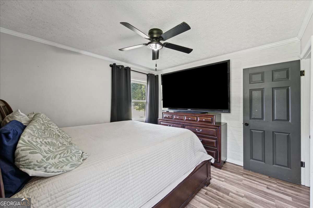 205 Woodglen Drive Property Photo 25