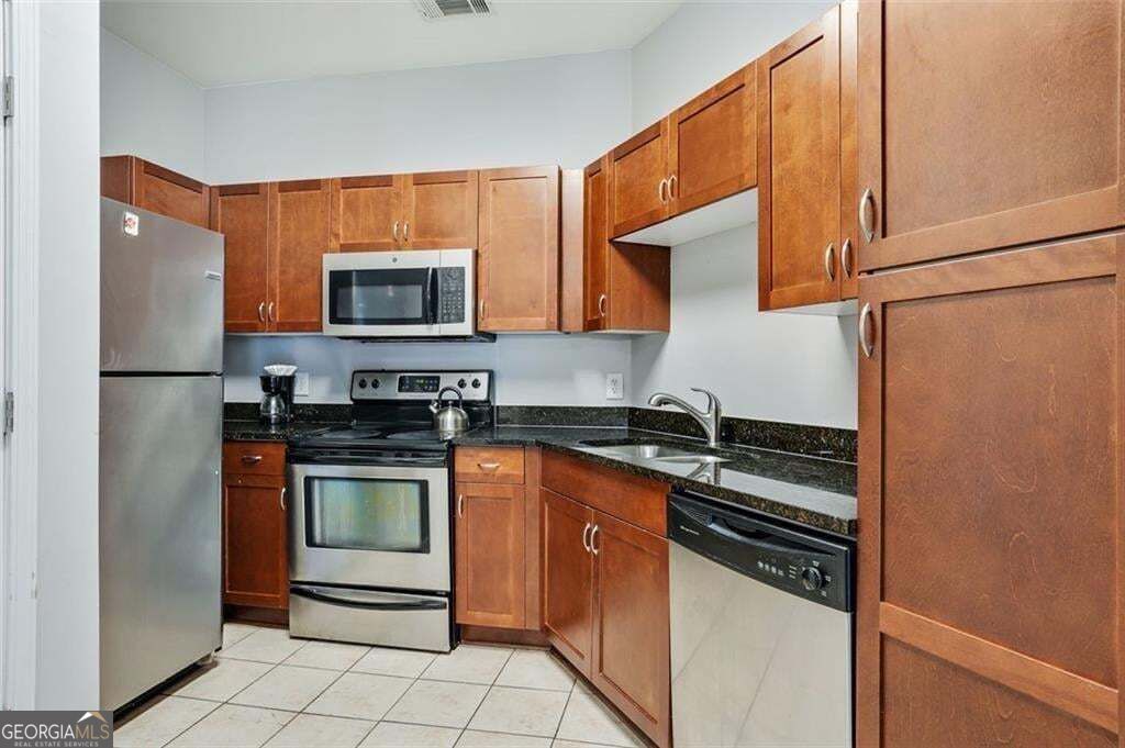870 Mayson Turner Road Nw # 1127 Property Photo 7