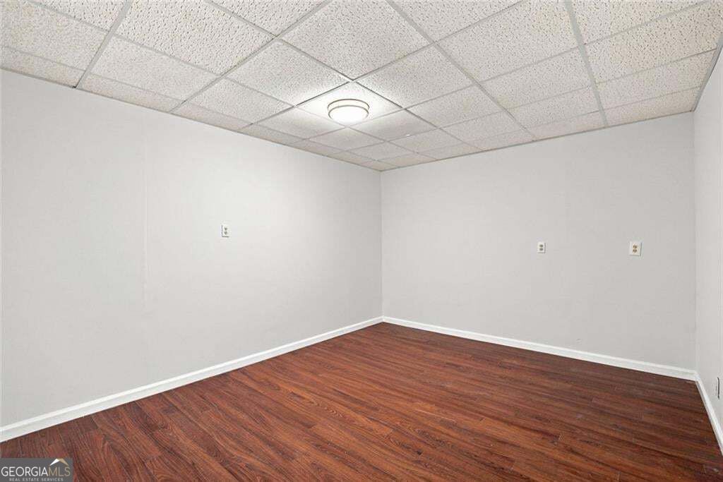 425 Fairford Lane Property Photo 47