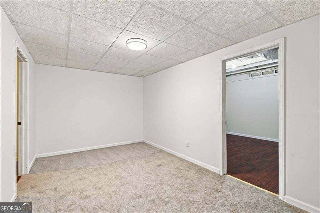 425 Fairford Lane Property Photo 49