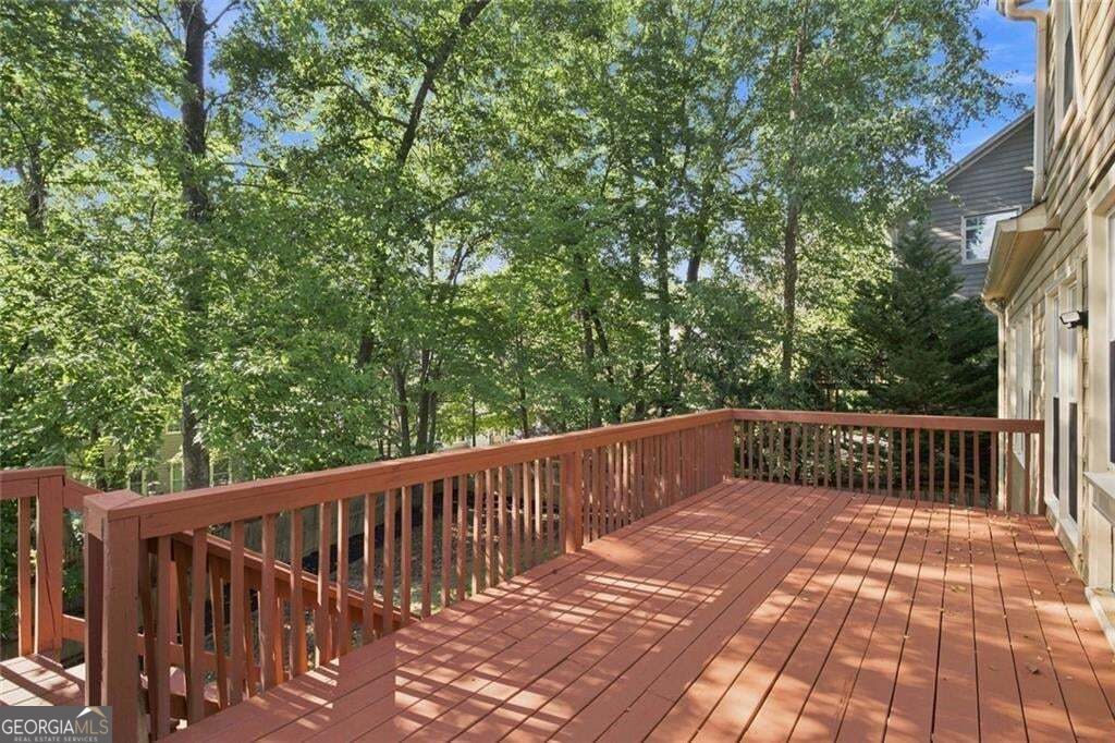 425 Fairford Lane Property Photo 55