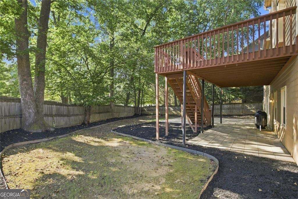 425 Fairford Lane Property Photo 61