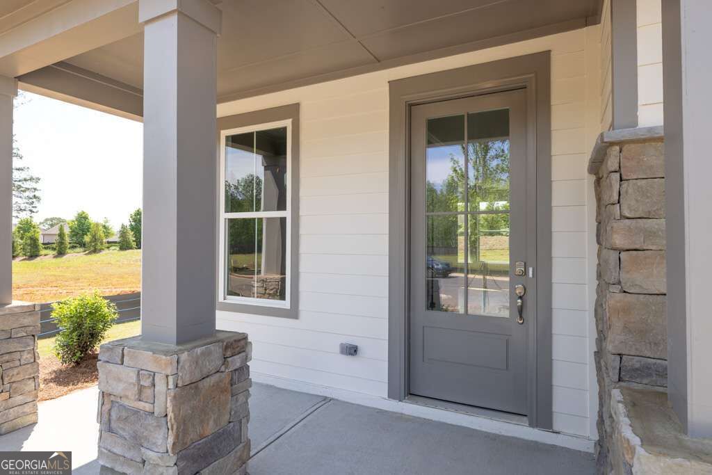84 Hickory Grove L Lane Property Photo 3