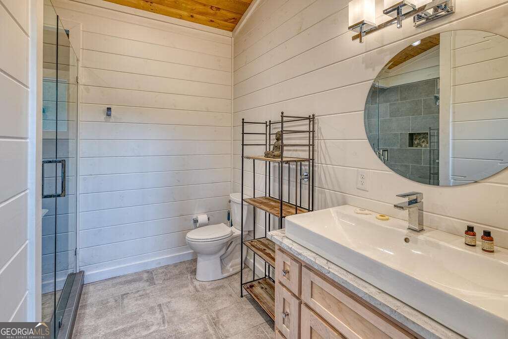 281 Raintree Bend Property Photo 27