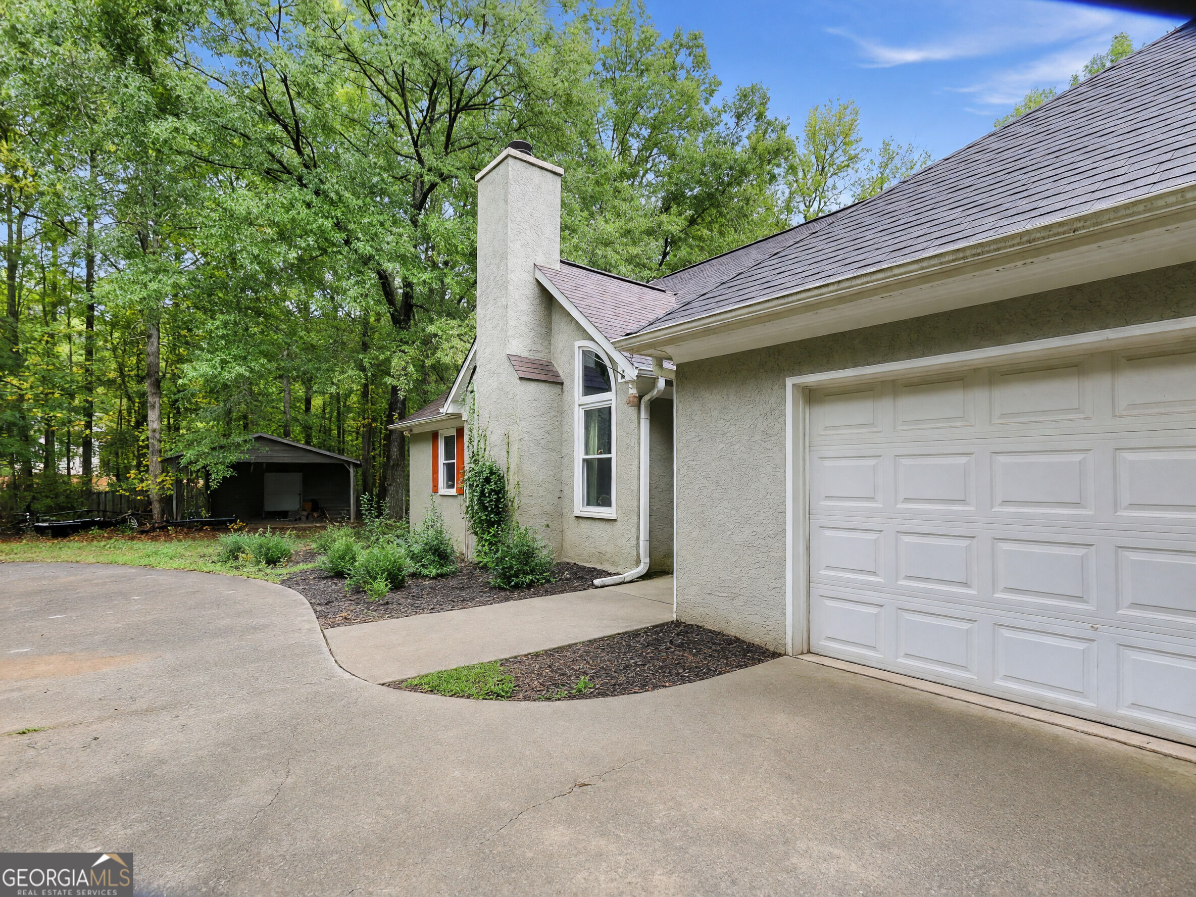 253 Timberridge Road Property Photo 3