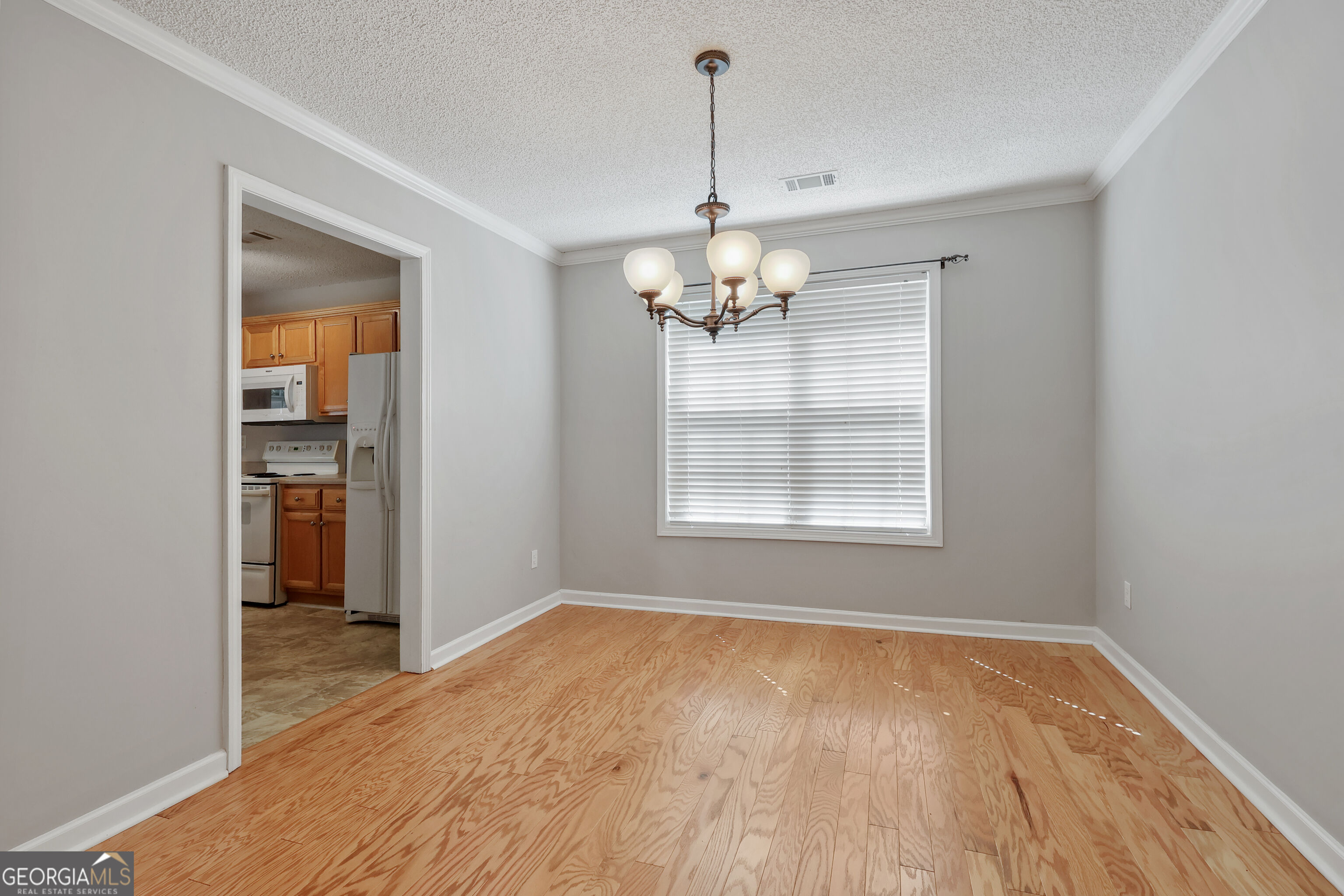 527 Judith Court Property Photo 9