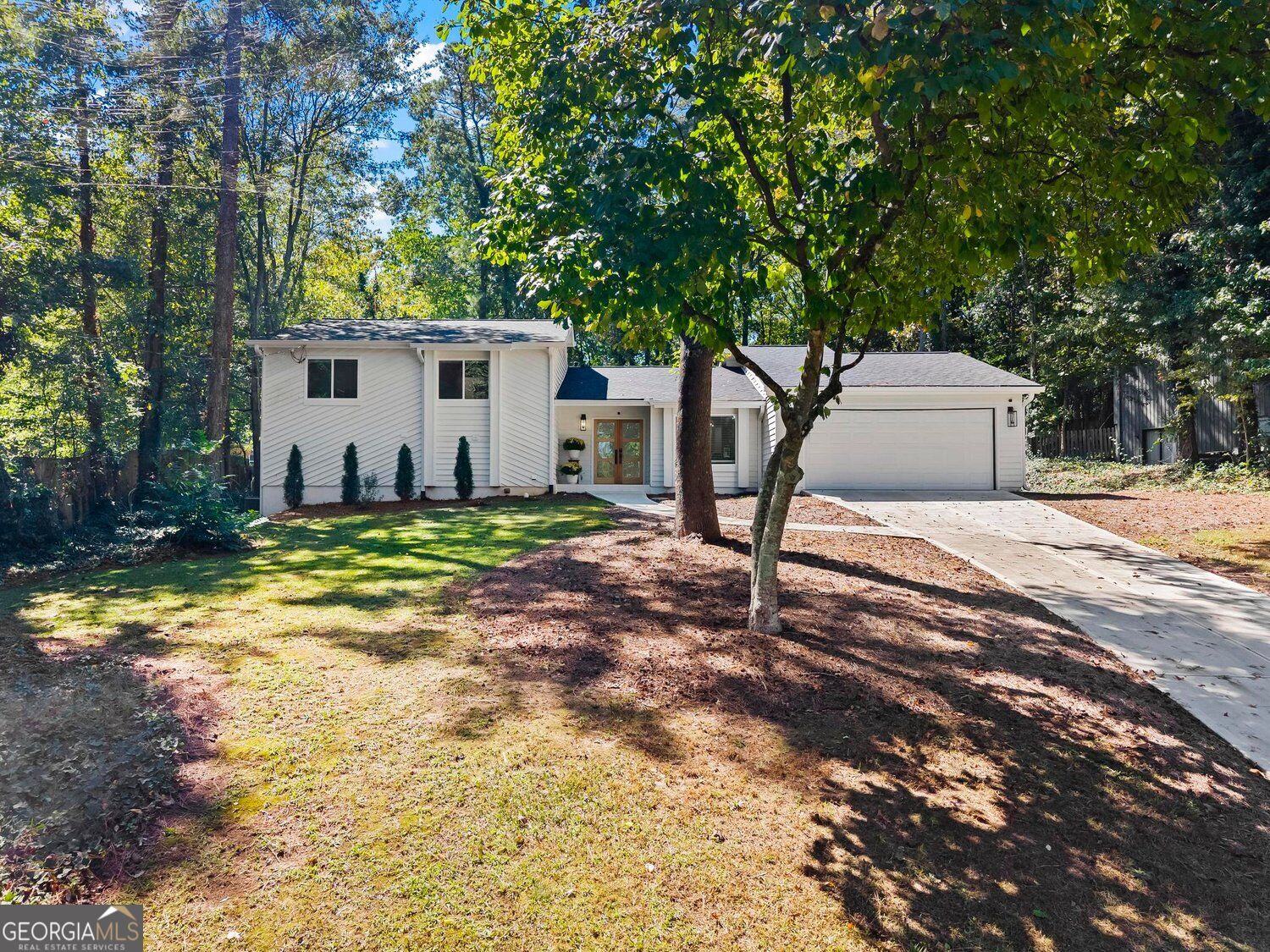 3469 Winter Hill Drive Property Photo 2
