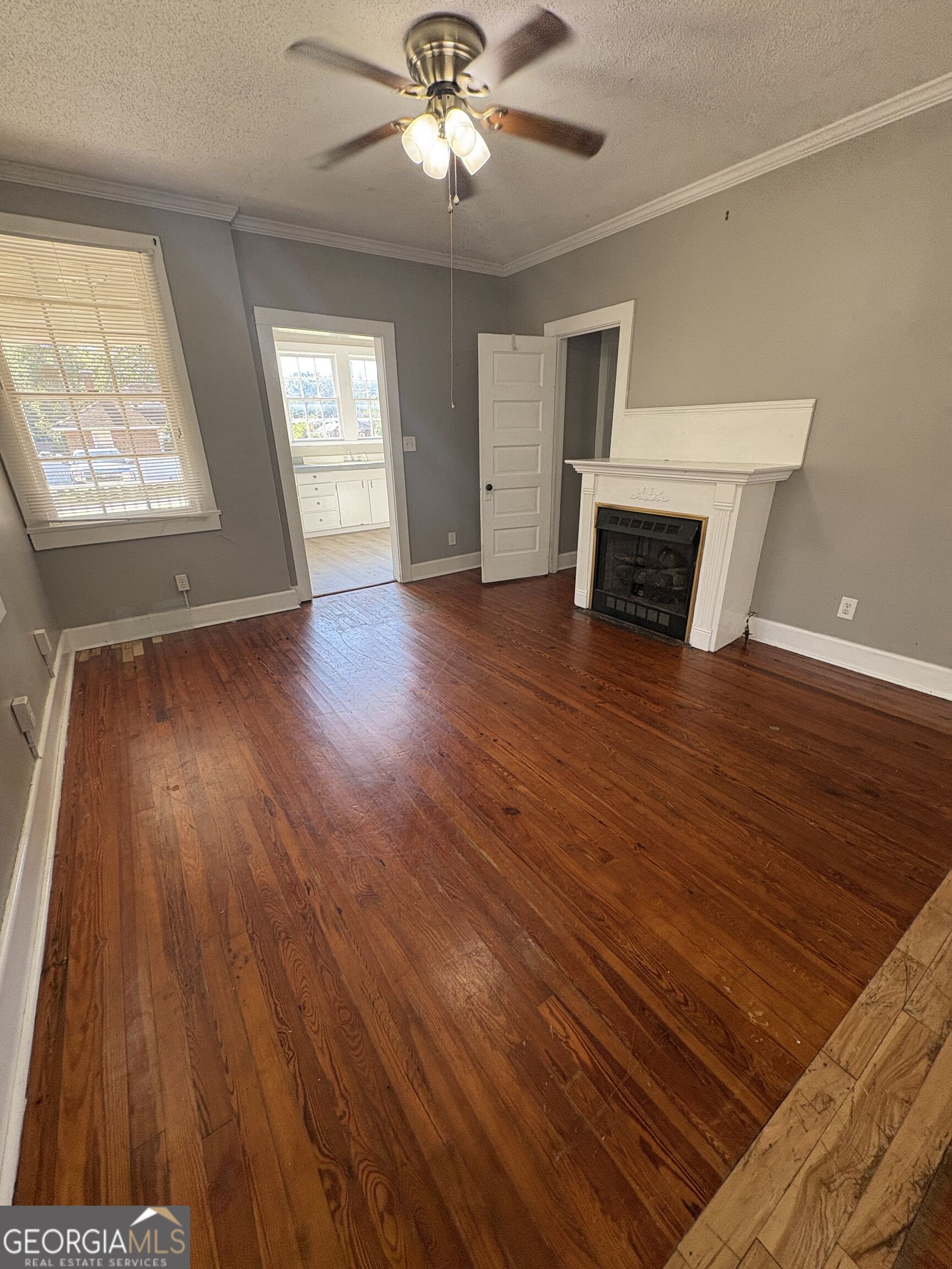 15 Elmwood Street Ne Property Photo 7