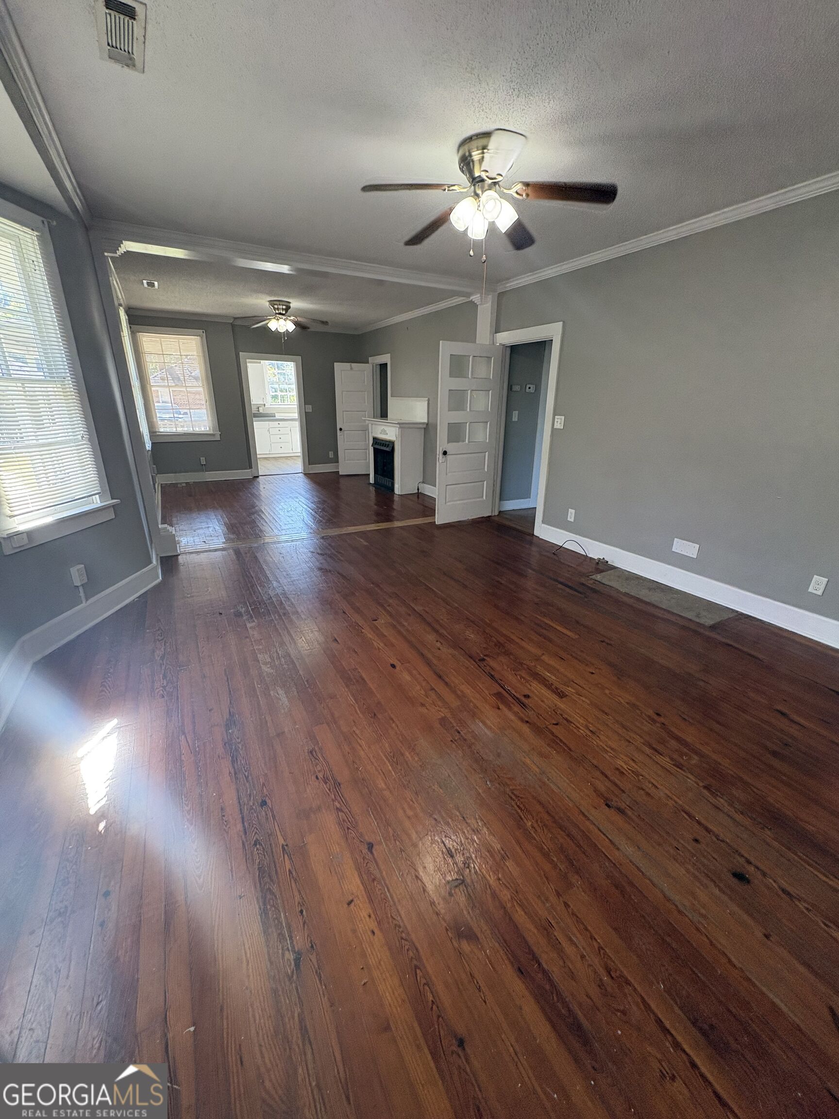 15 Elmwood Street Ne Property Photo 13