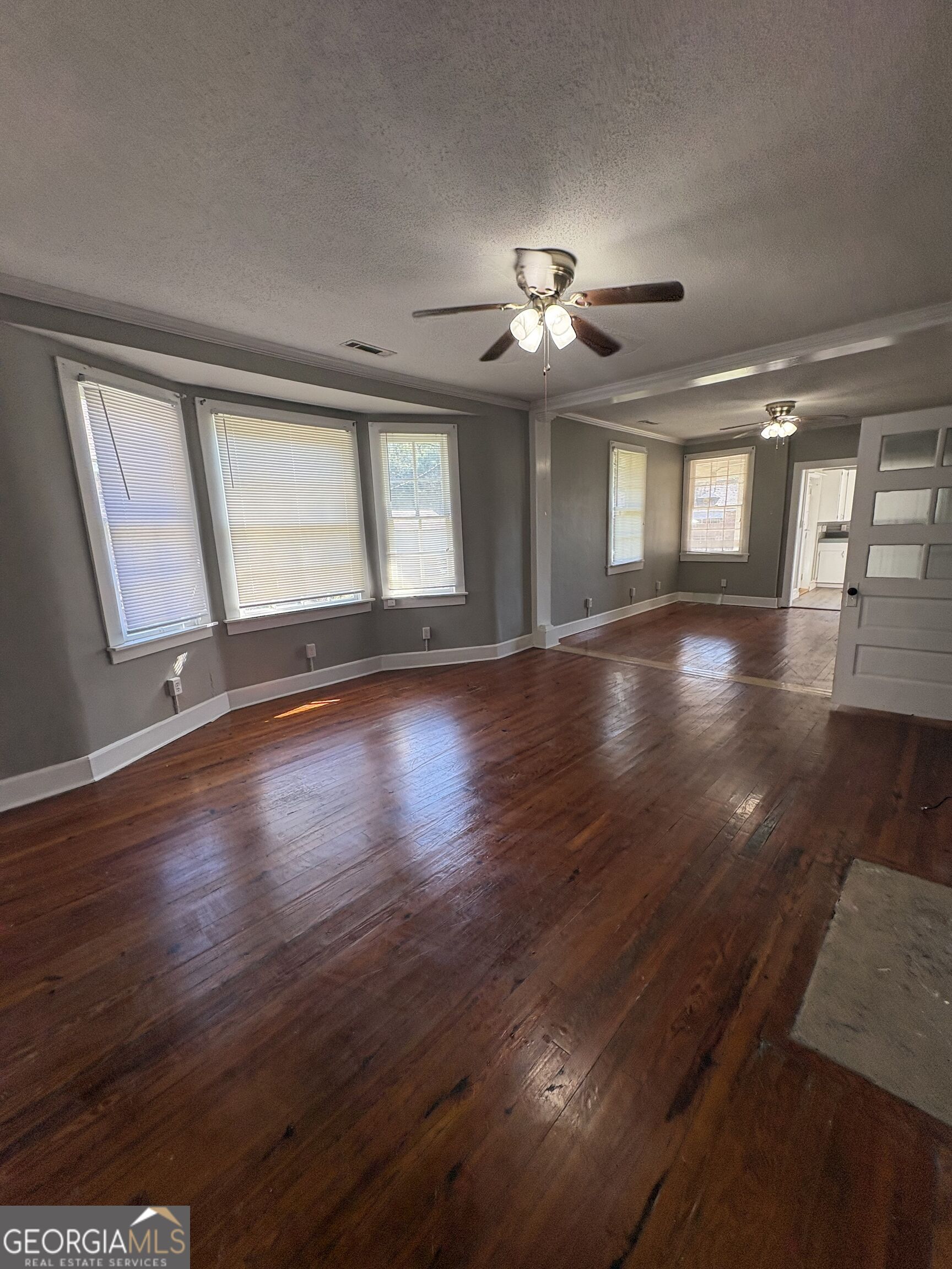 15 Elmwood Street Ne Property Photo 14