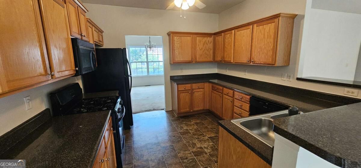 6513 Barkston Trace Property Photo 10