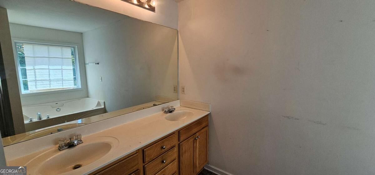 6513 Barkston Trace Property Photo 43