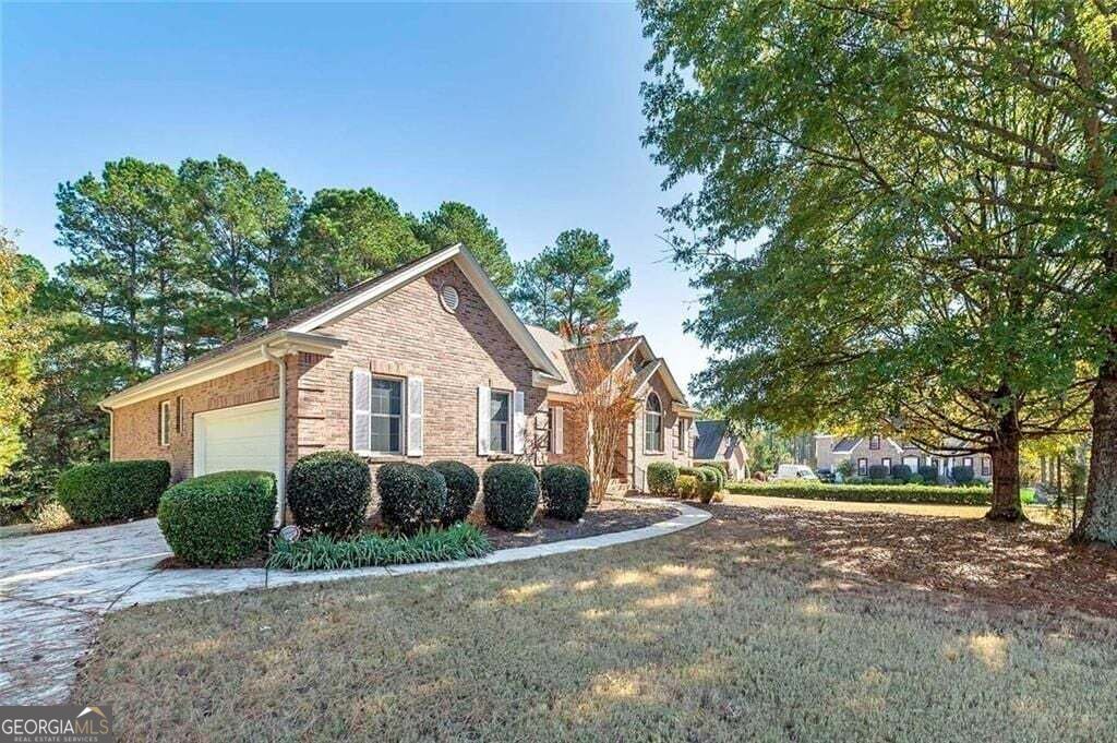 151 Courts Of Hampton Property Photo 3
