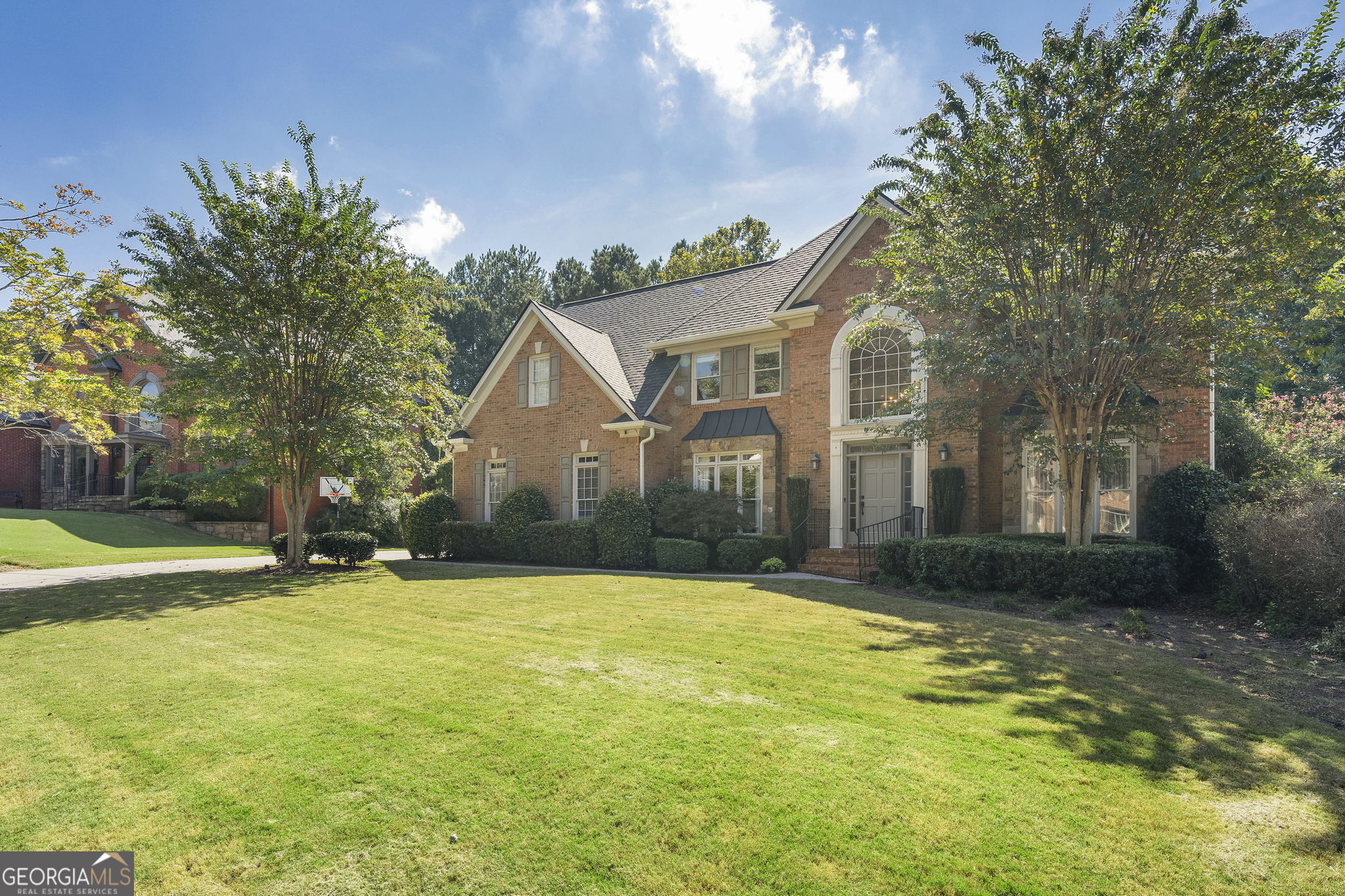 5735 Seven Oaks Parkway Property Photo 3