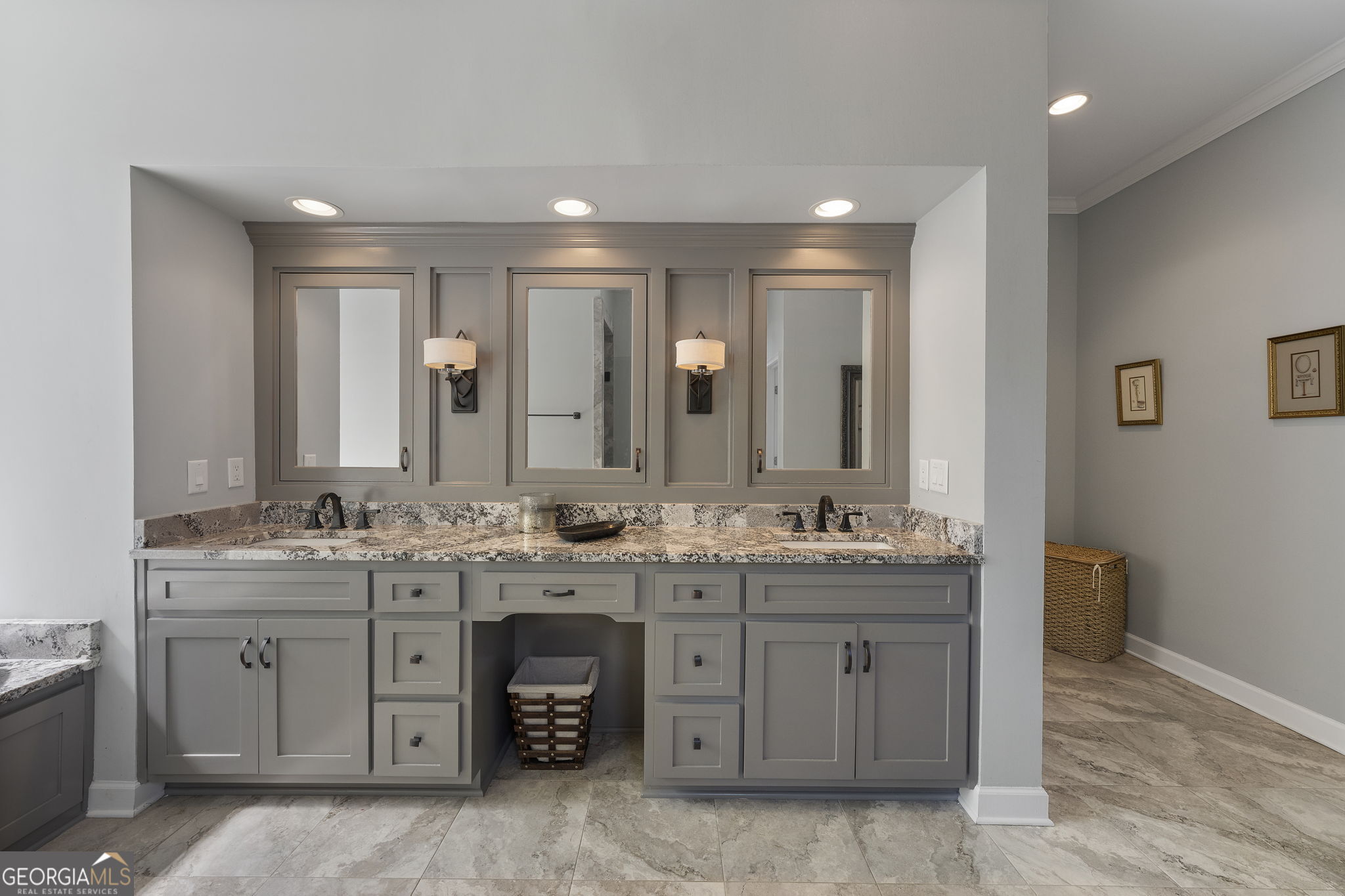 5735 Seven Oaks Parkway Property Photo 42