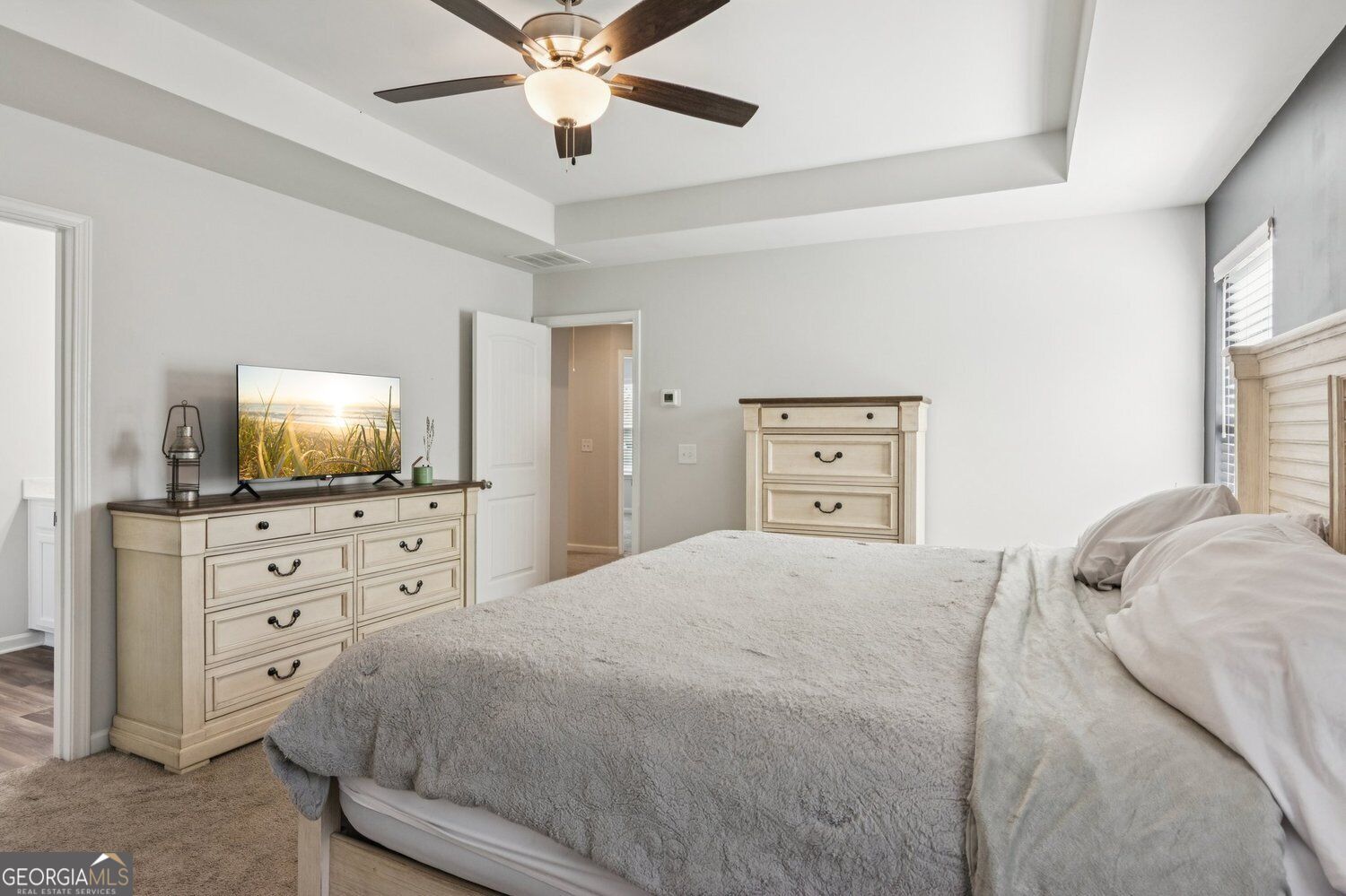 566 Skye Drive Property Photo 11