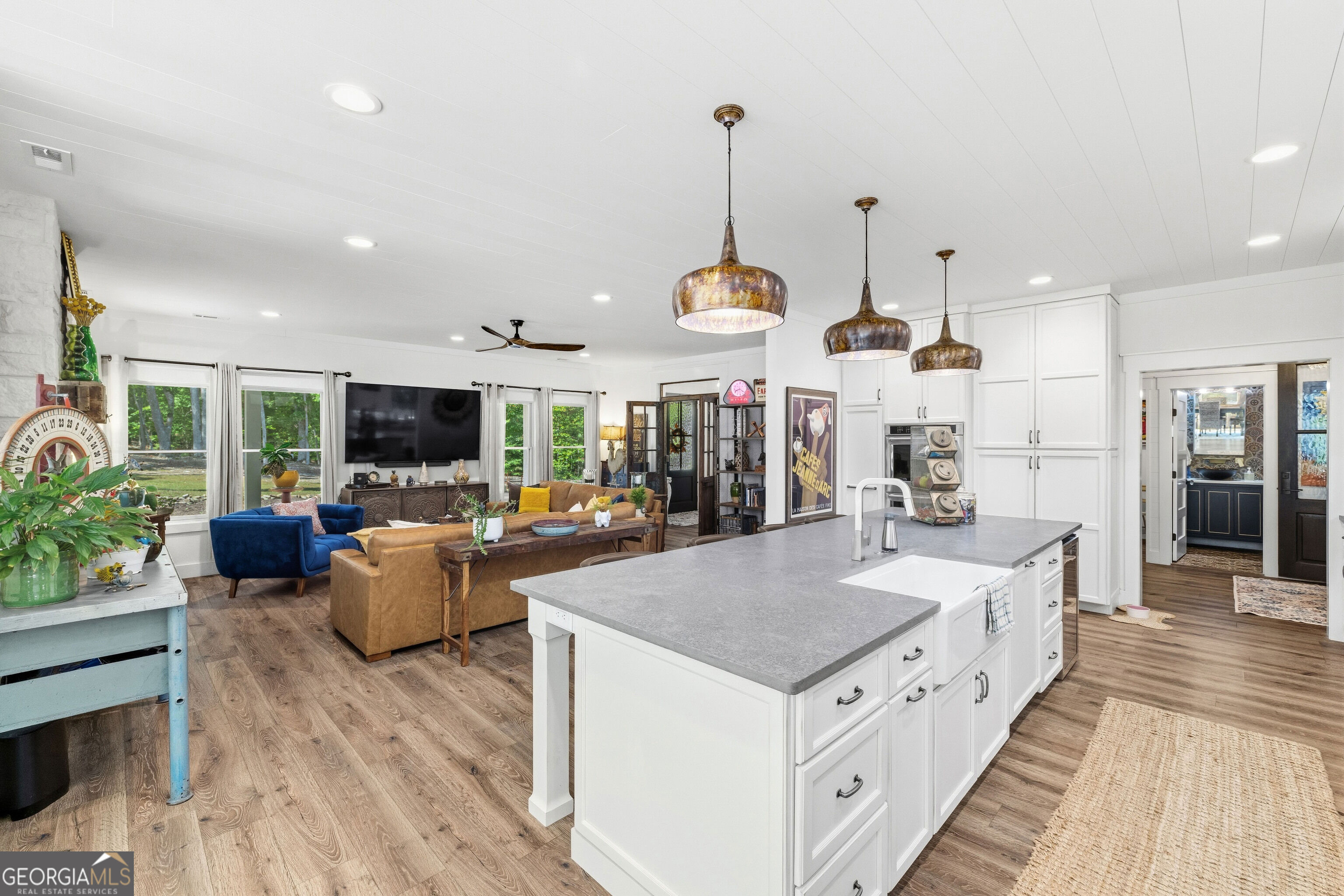 392 Mustang Trail Property Photo 13