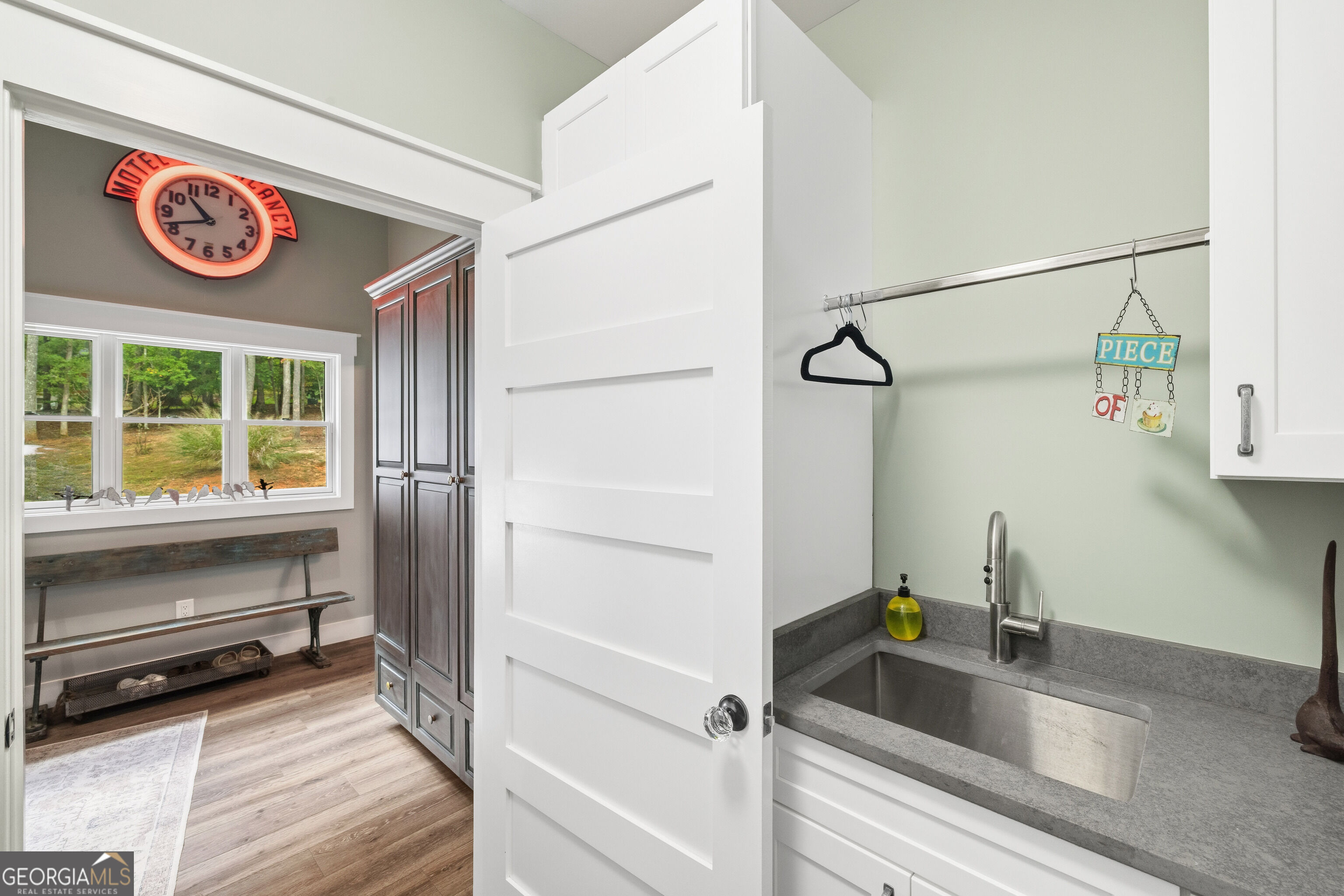 392 Mustang Trail Property Photo 41
