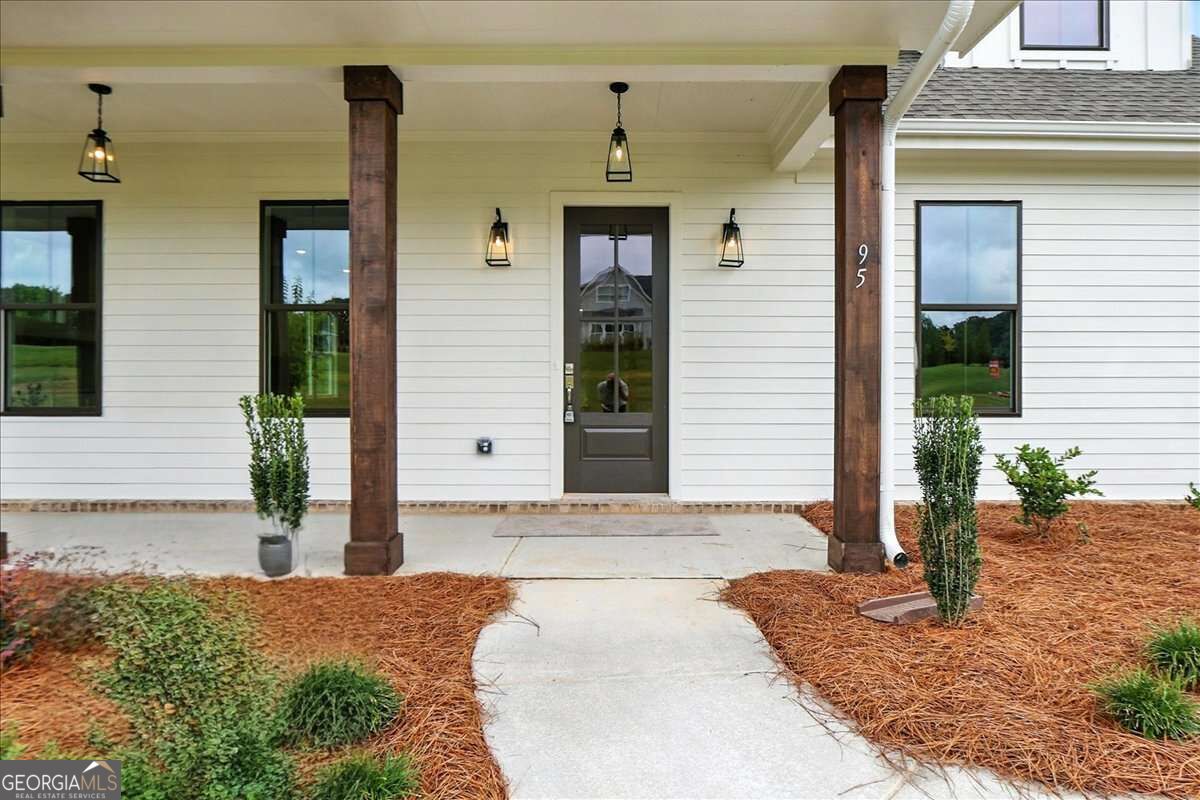 95 Old Town Road Property Photo 7