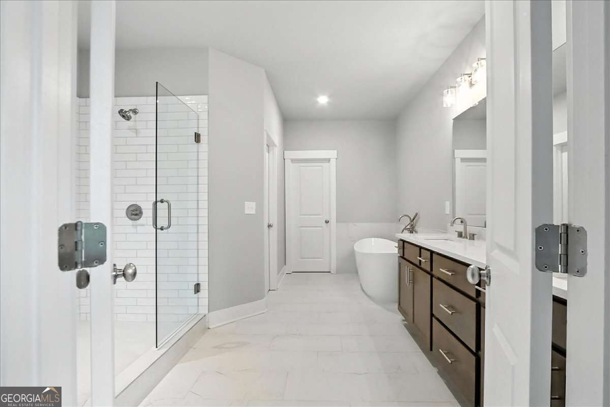 95 Old Town Road Property Photo 30