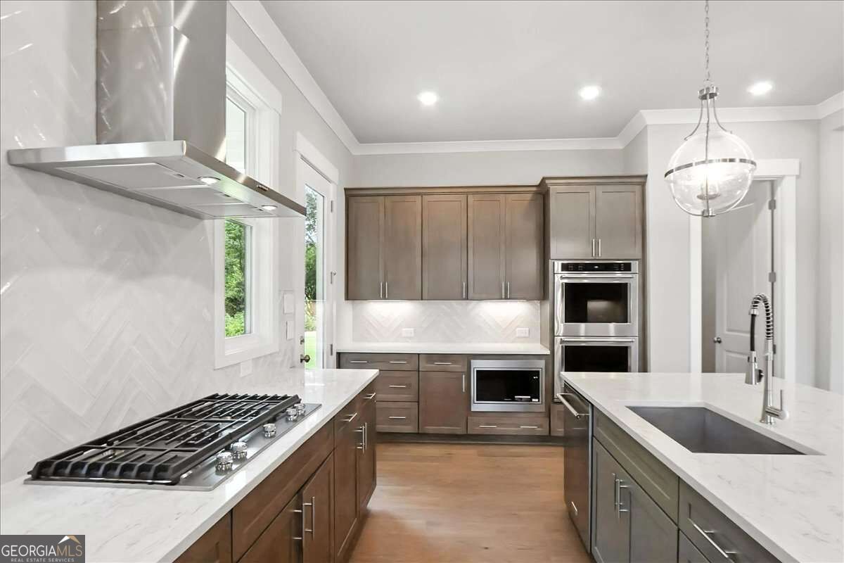 95 Old Town Road Property Photo 69