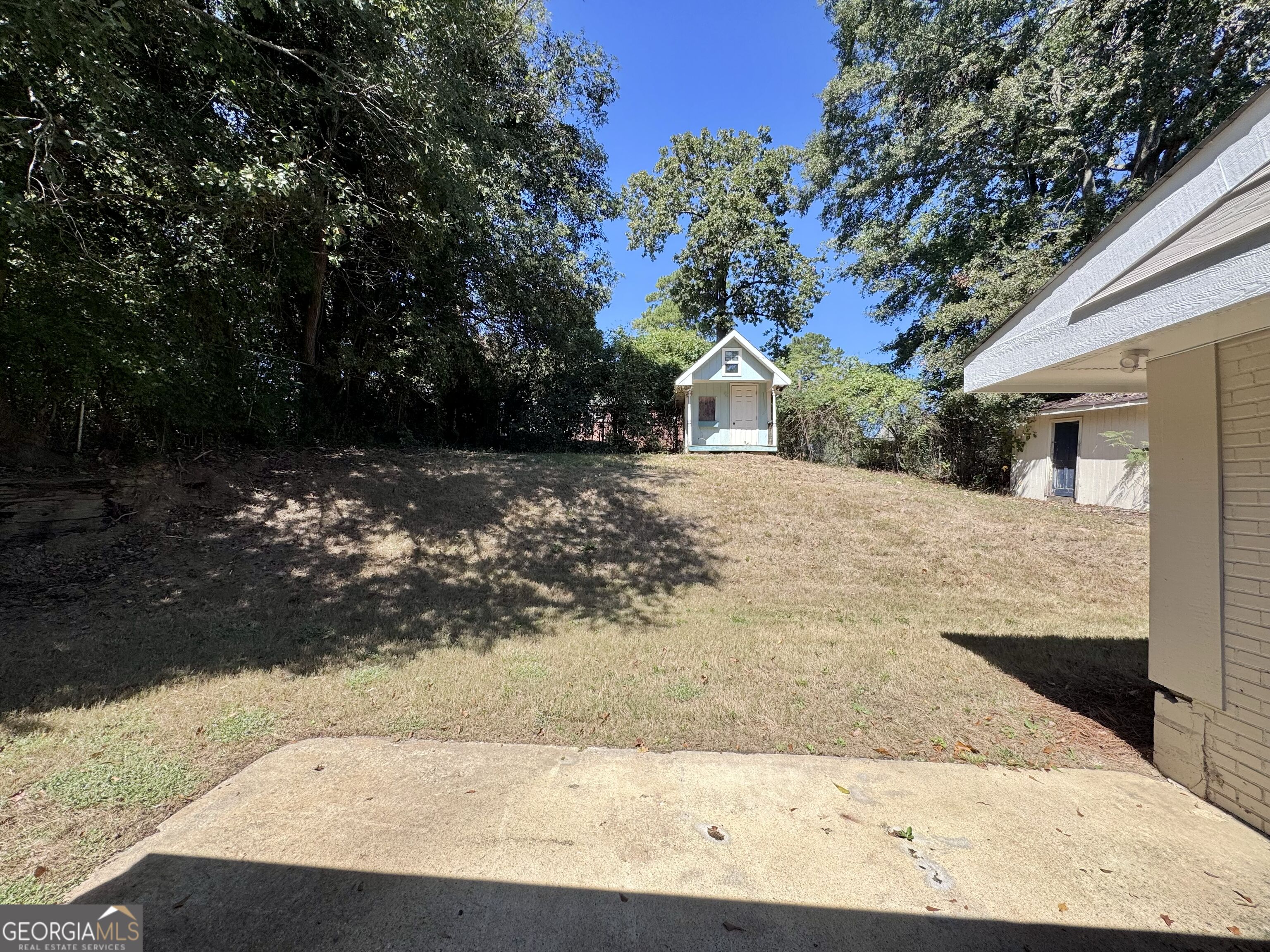 855 Emerald Street Property Photo 37