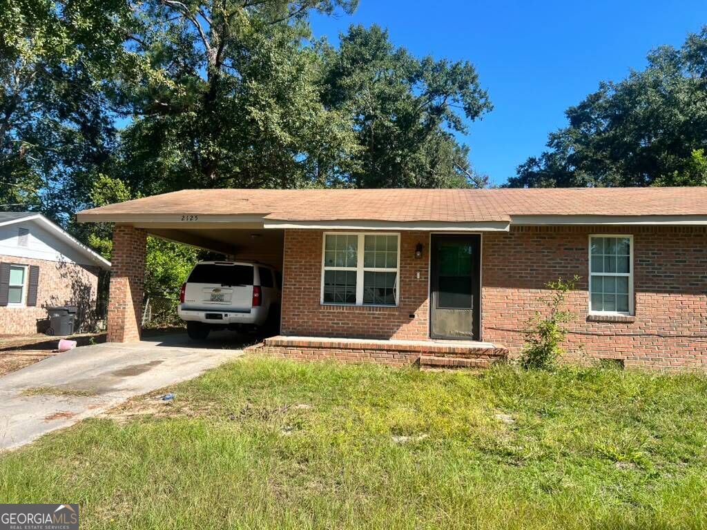 2125 Chadwick Road Property Photo 2