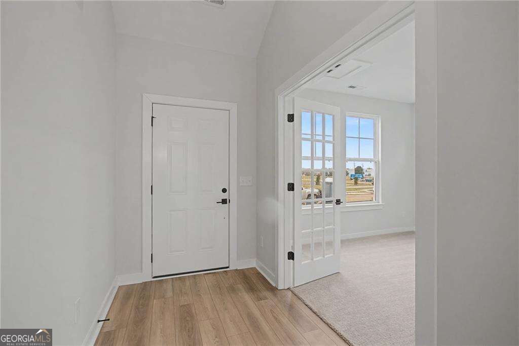 817 Capwood Lane Property Photo 4