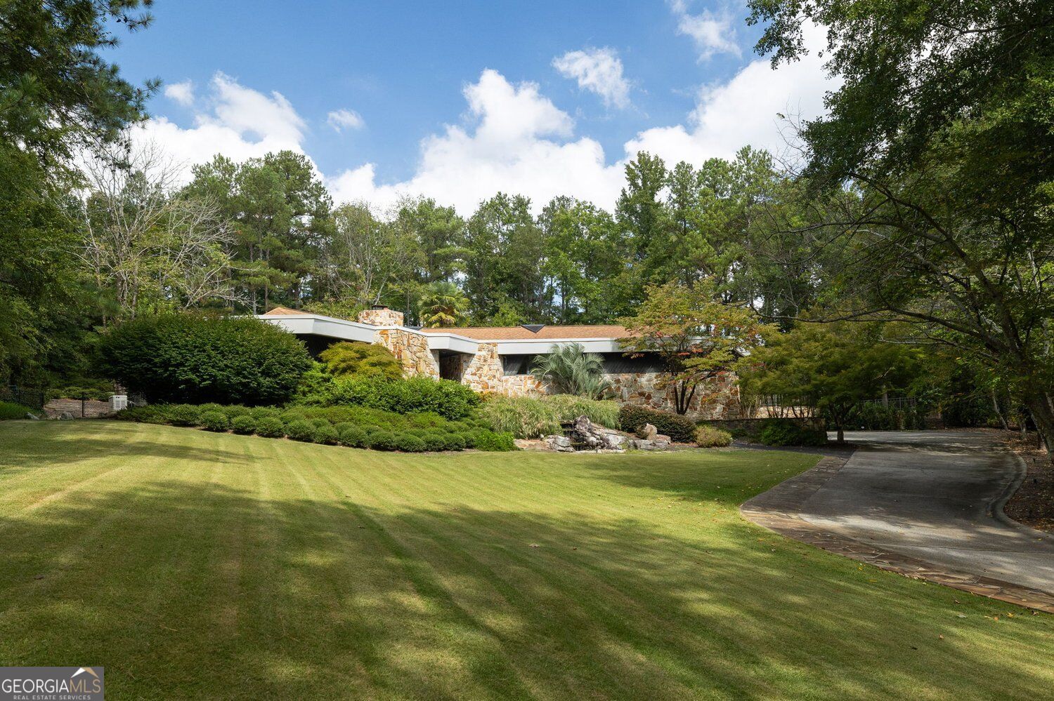 3905 Parian Ridge Road Nw Property Photo 2