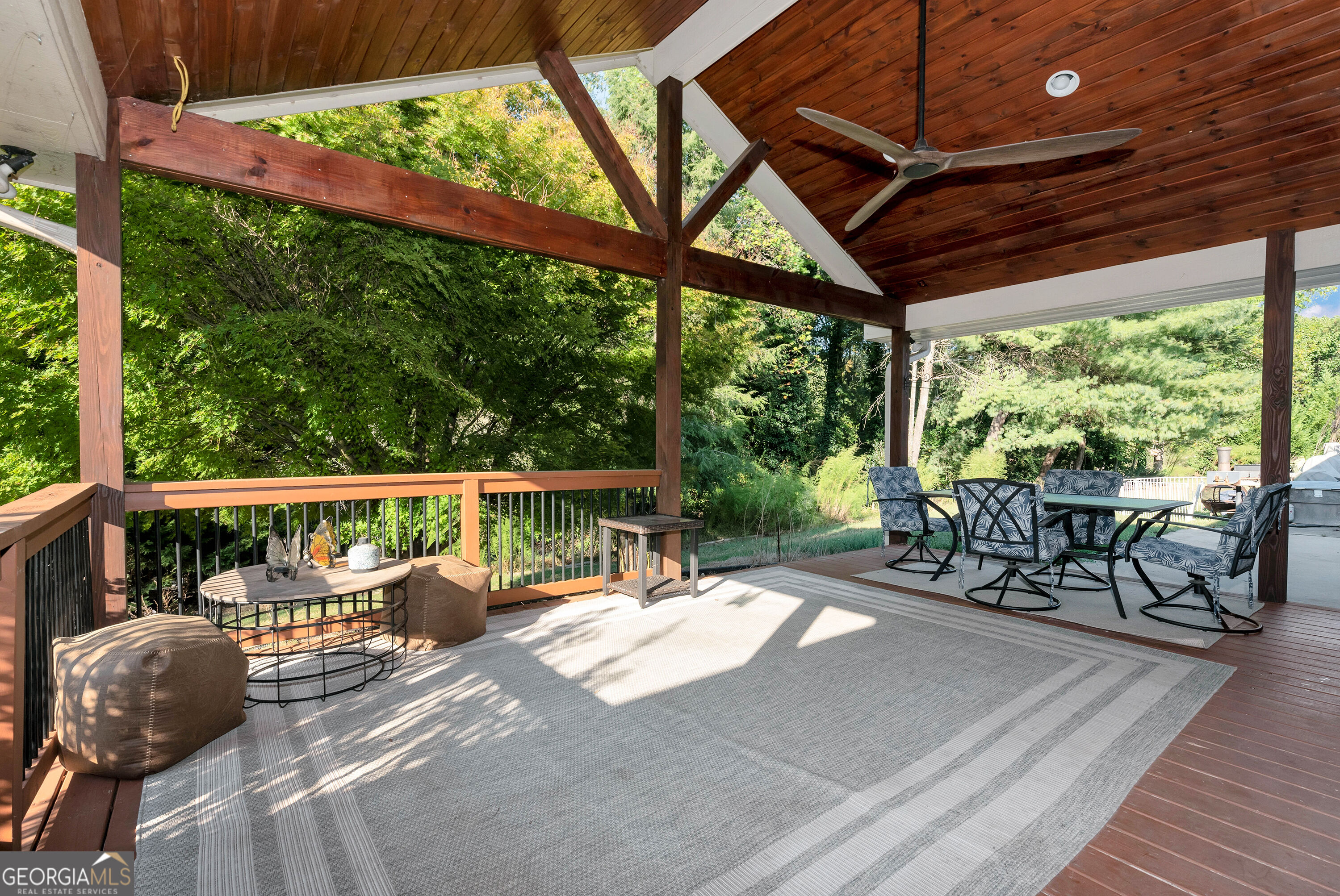 3526 Montgomery Drive Property Photo 21