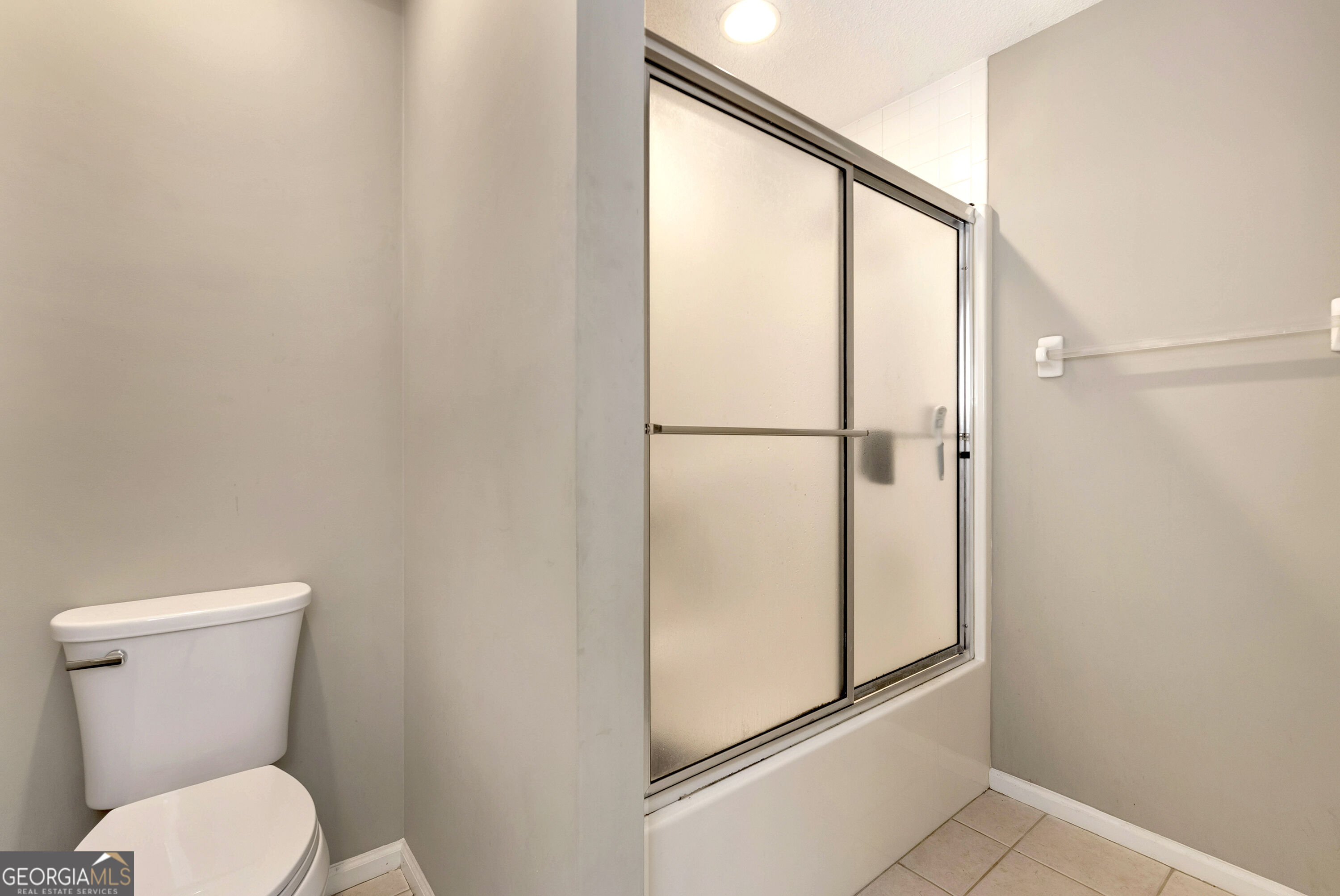 3526 Montgomery Drive Property Photo 29