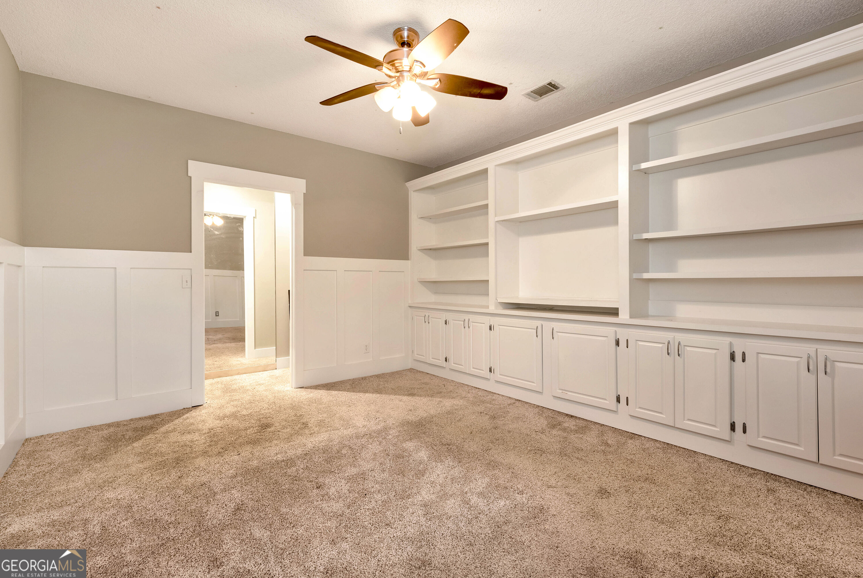 3526 Montgomery Drive Property Photo 46