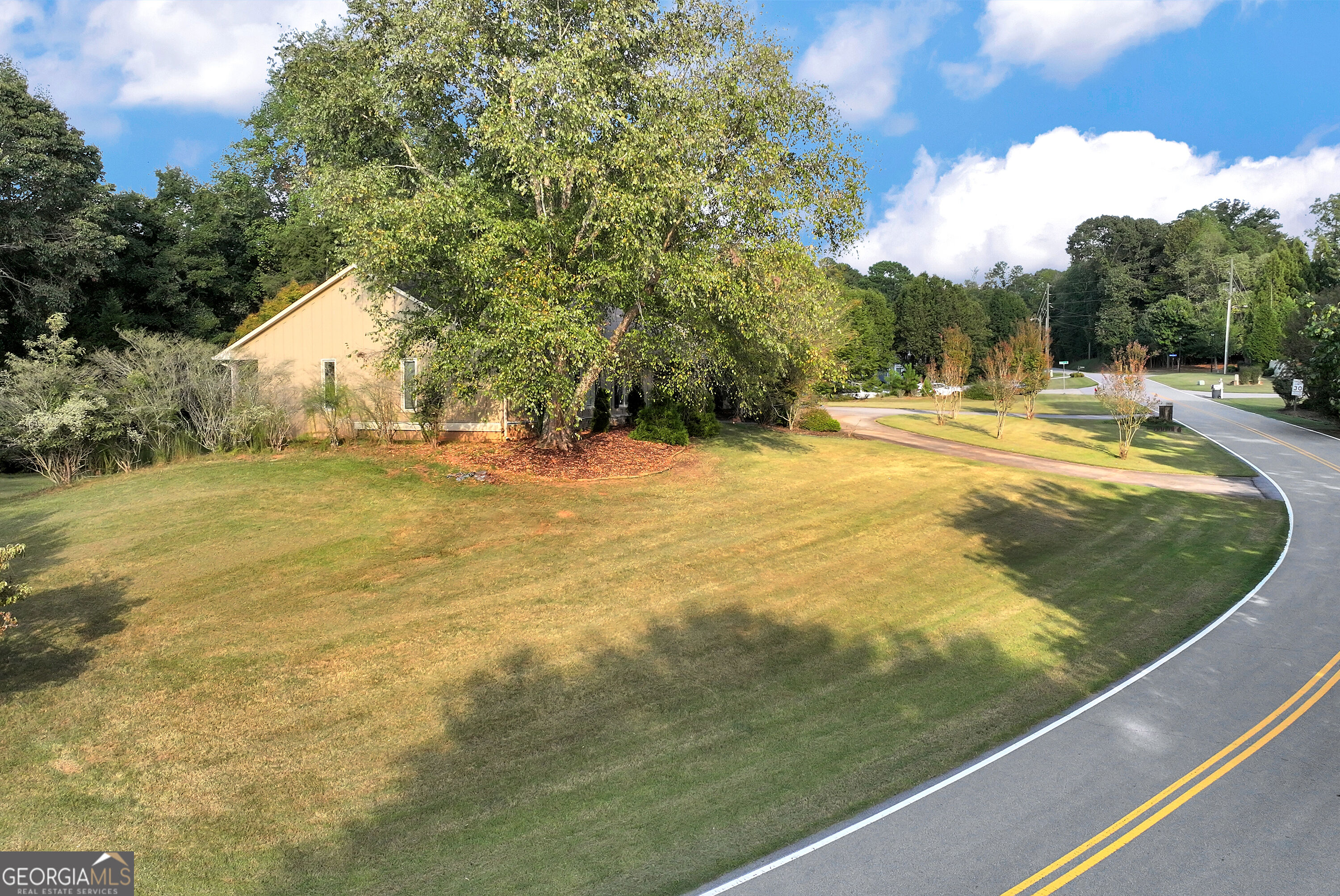 3526 Montgomery Drive Property Photo 58