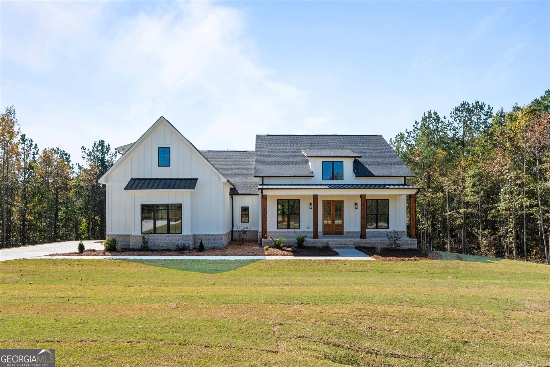 1425 Old Ridgeway Road Property Photo 1