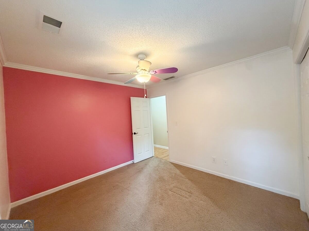 530 Country Club Drive Property Photo 16