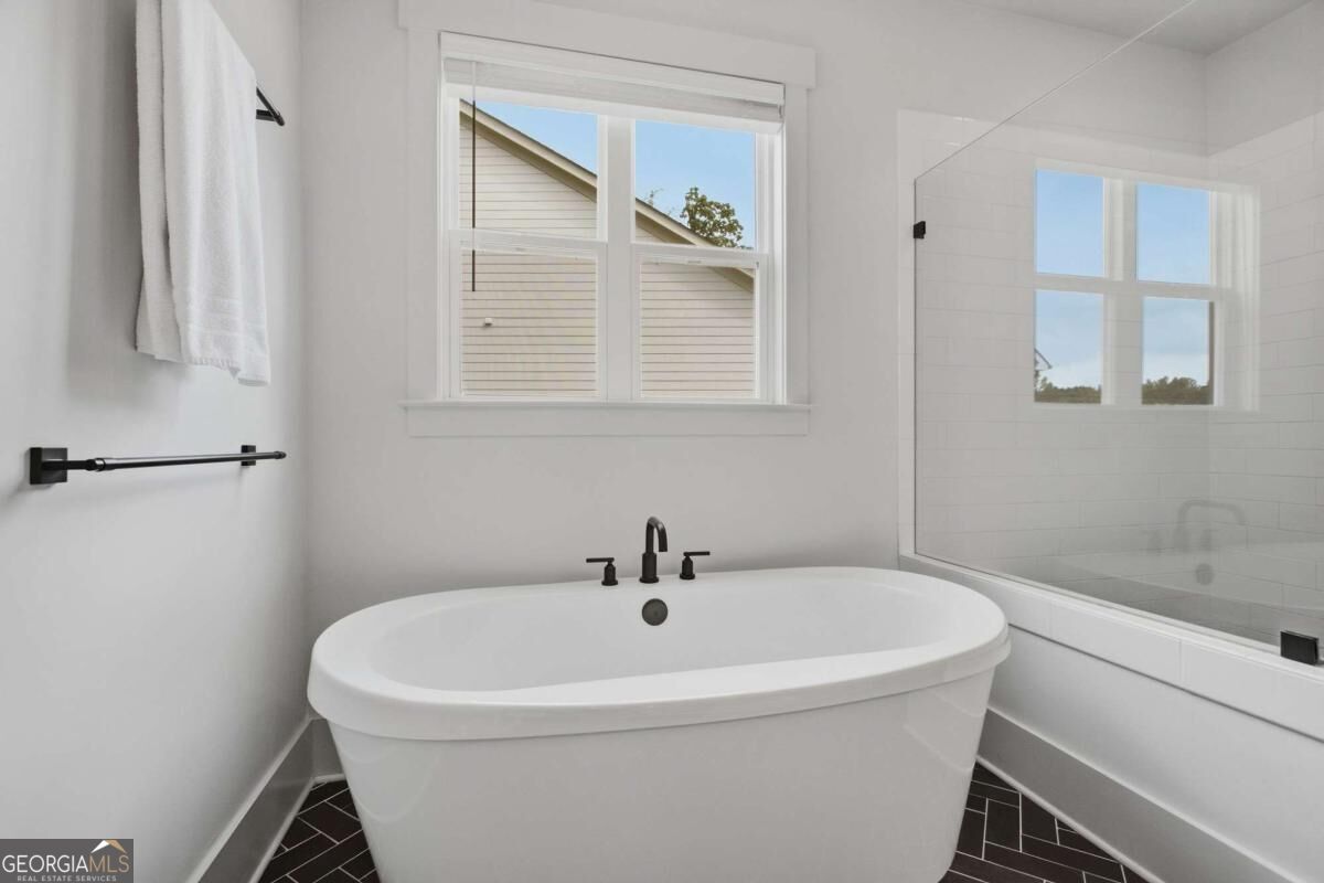 625 Foxhollow Lane Property Photo 32