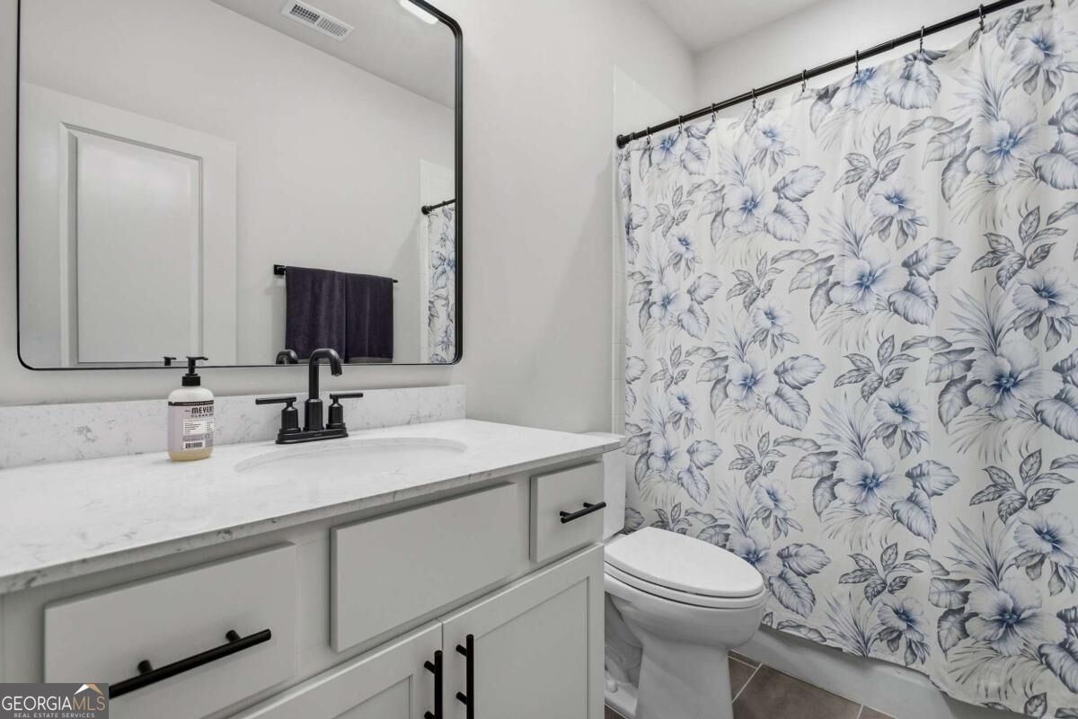 625 Foxhollow Lane Property Photo 39