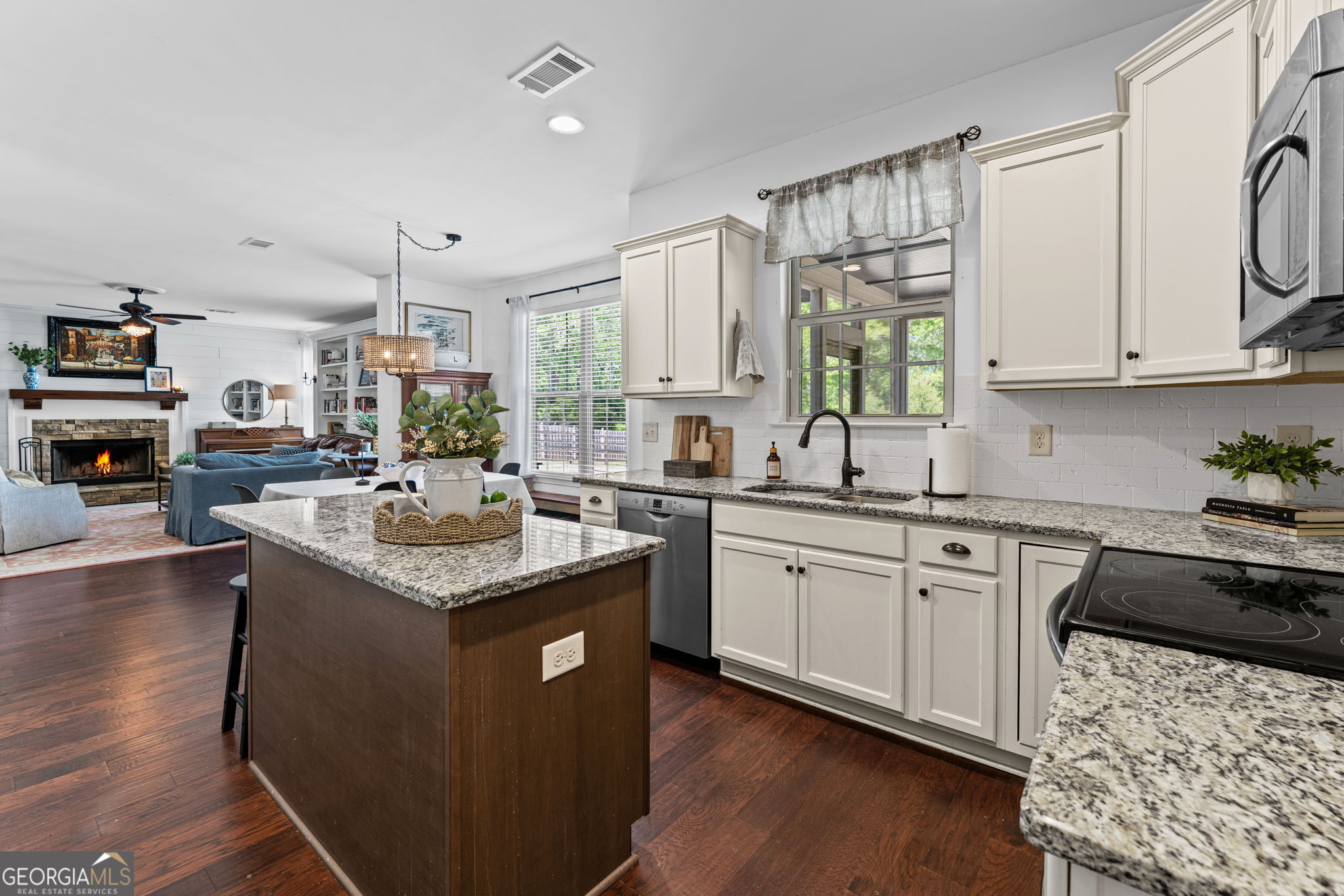 15 Austin Storey Circle Property Photo 19