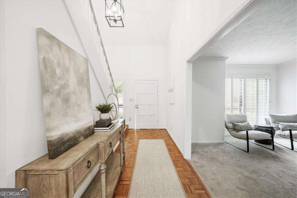 1700 Woodcliff Way Property Photo 3