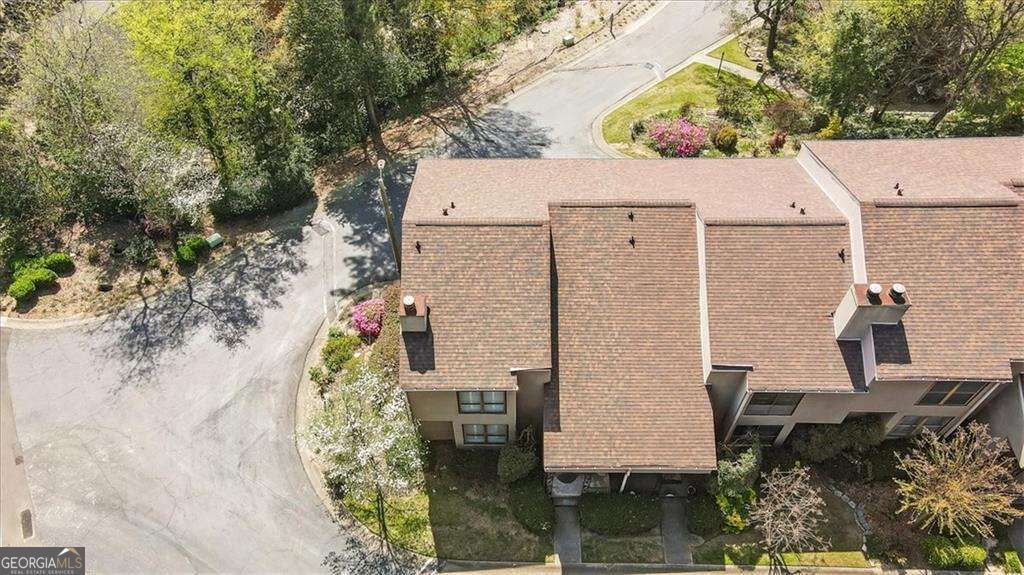 1700 Woodcliff Way Property Photo 17