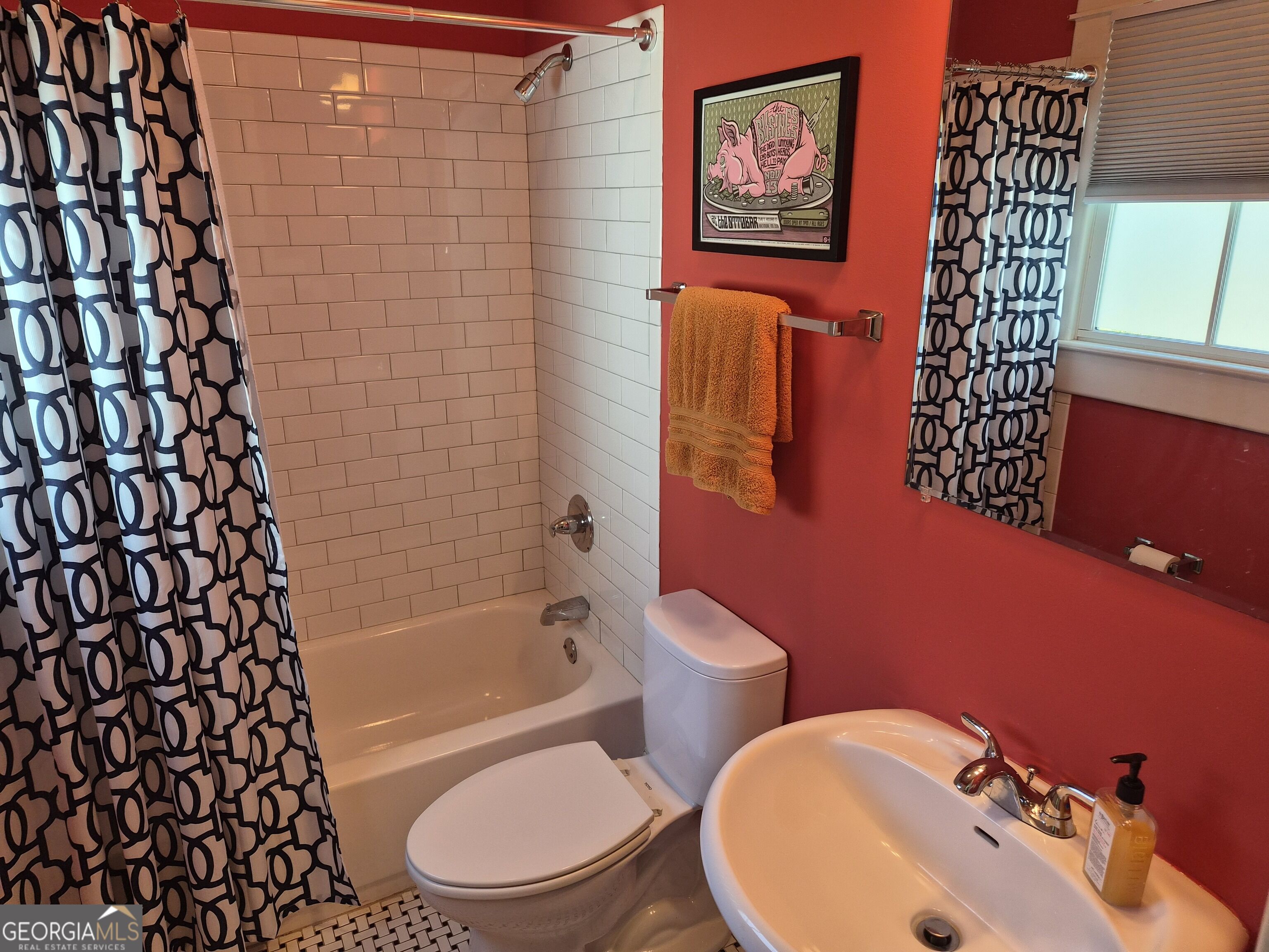 994 Elm Street Property Photo 14