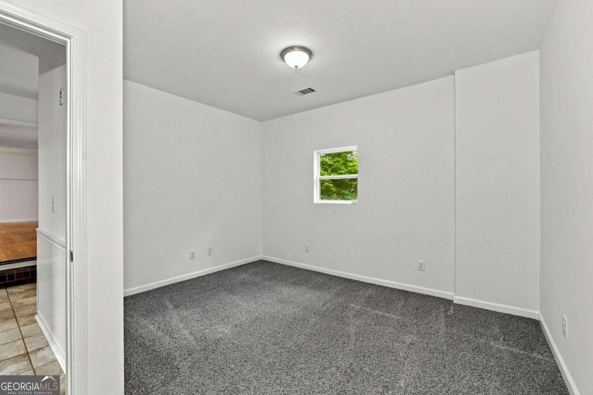 3321 Ann Road Se Property Photo 21
