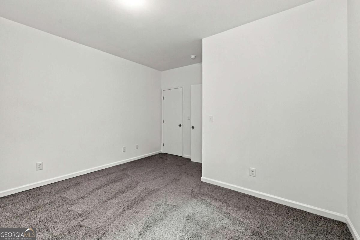 3321 Ann Road Se Property Photo 22