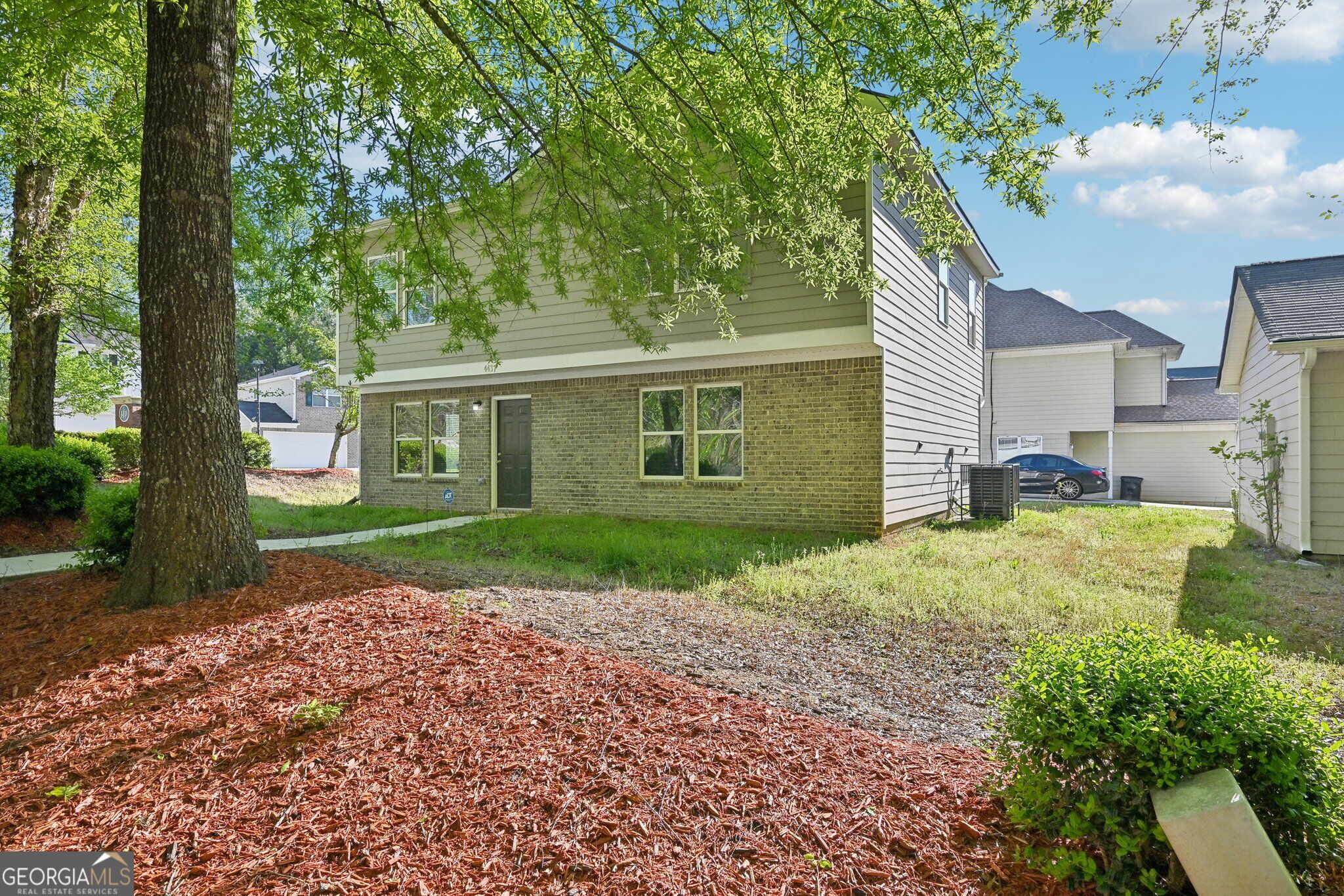 4437 Ben Hill Road Property Photo 29