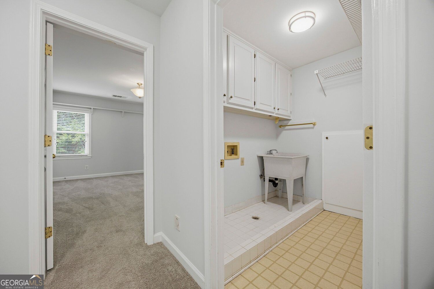 7525 S Spalding Lake Drive Property Photo 12