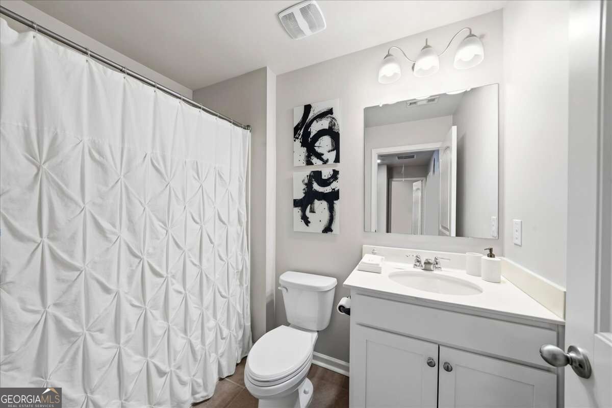 815 Upper Dove Court Property Photo 21